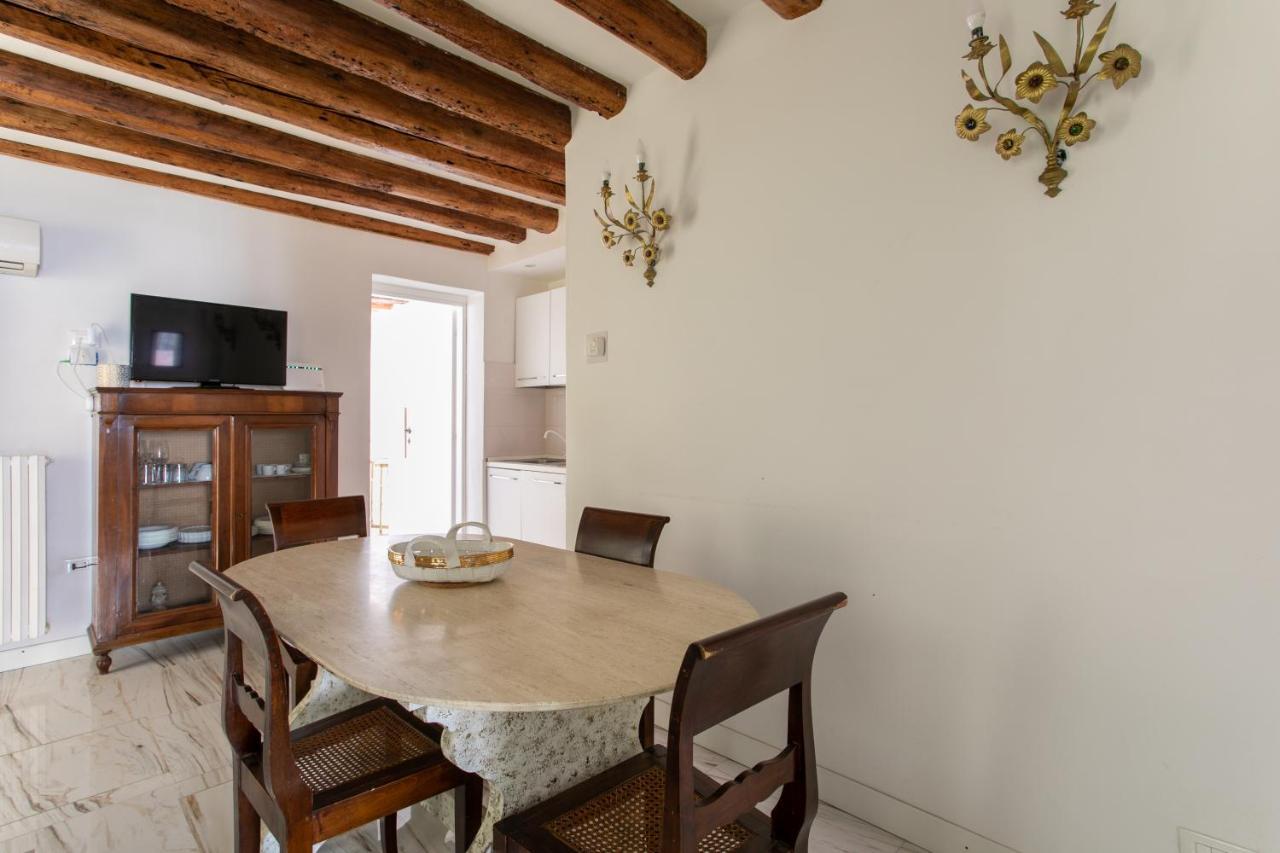 Appartamento S. Maurizio - Venezia Экстерьер фото
